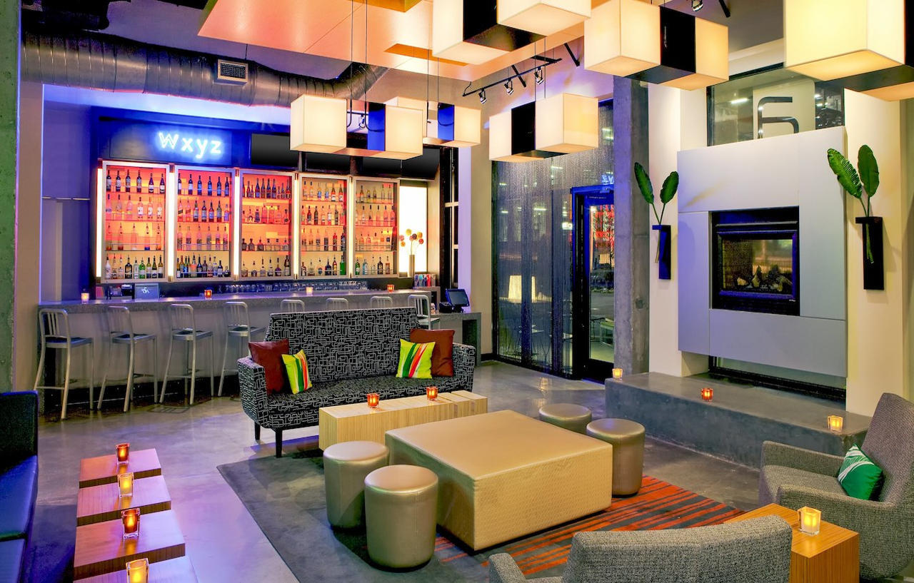 Отель Aloft Atlanta Downtown Экстерьер фото